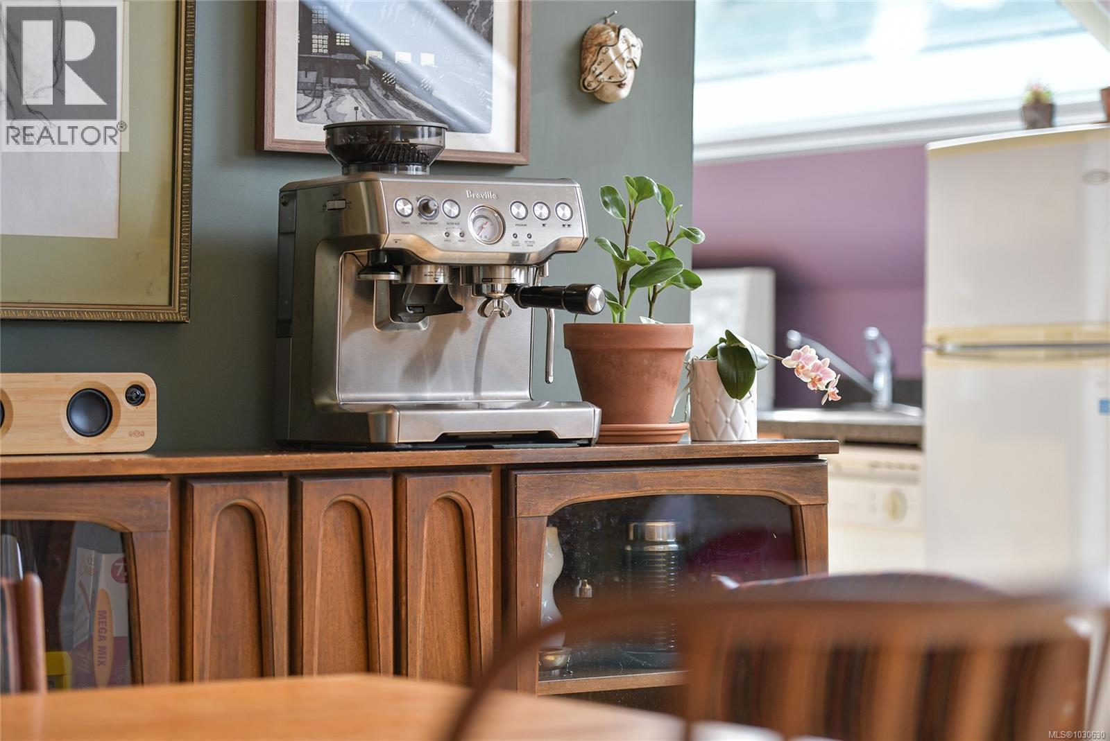 #4 2109 Chambers St - 18