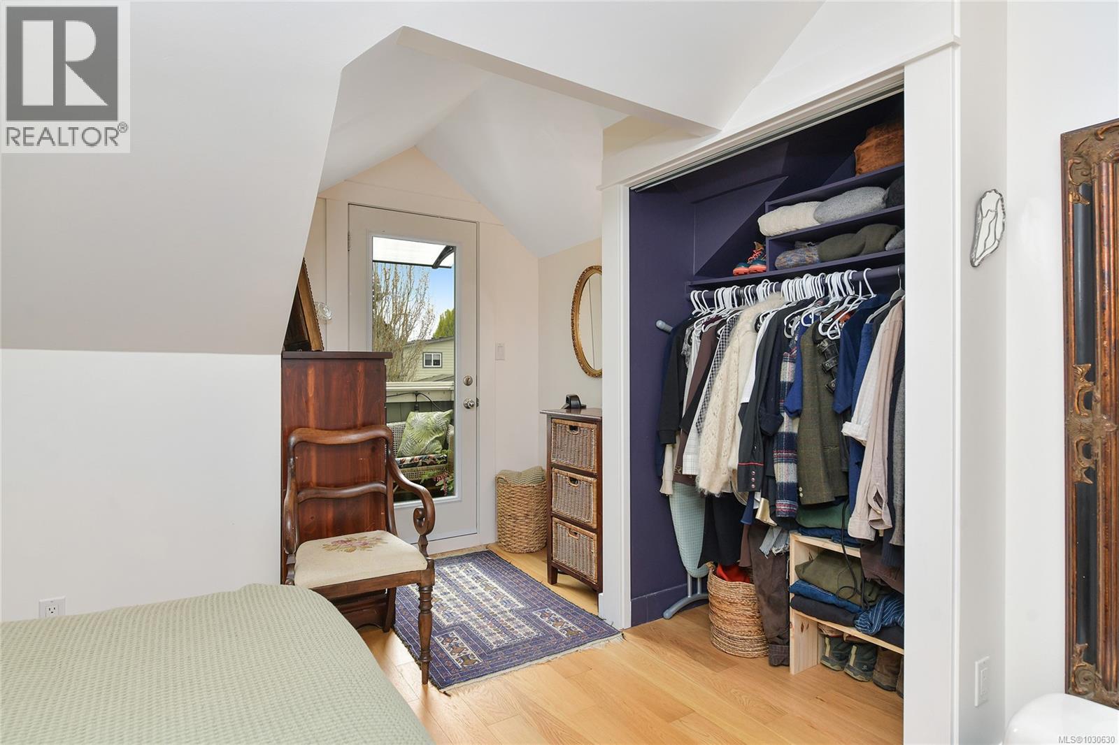 #4 2109 Chambers St - 22