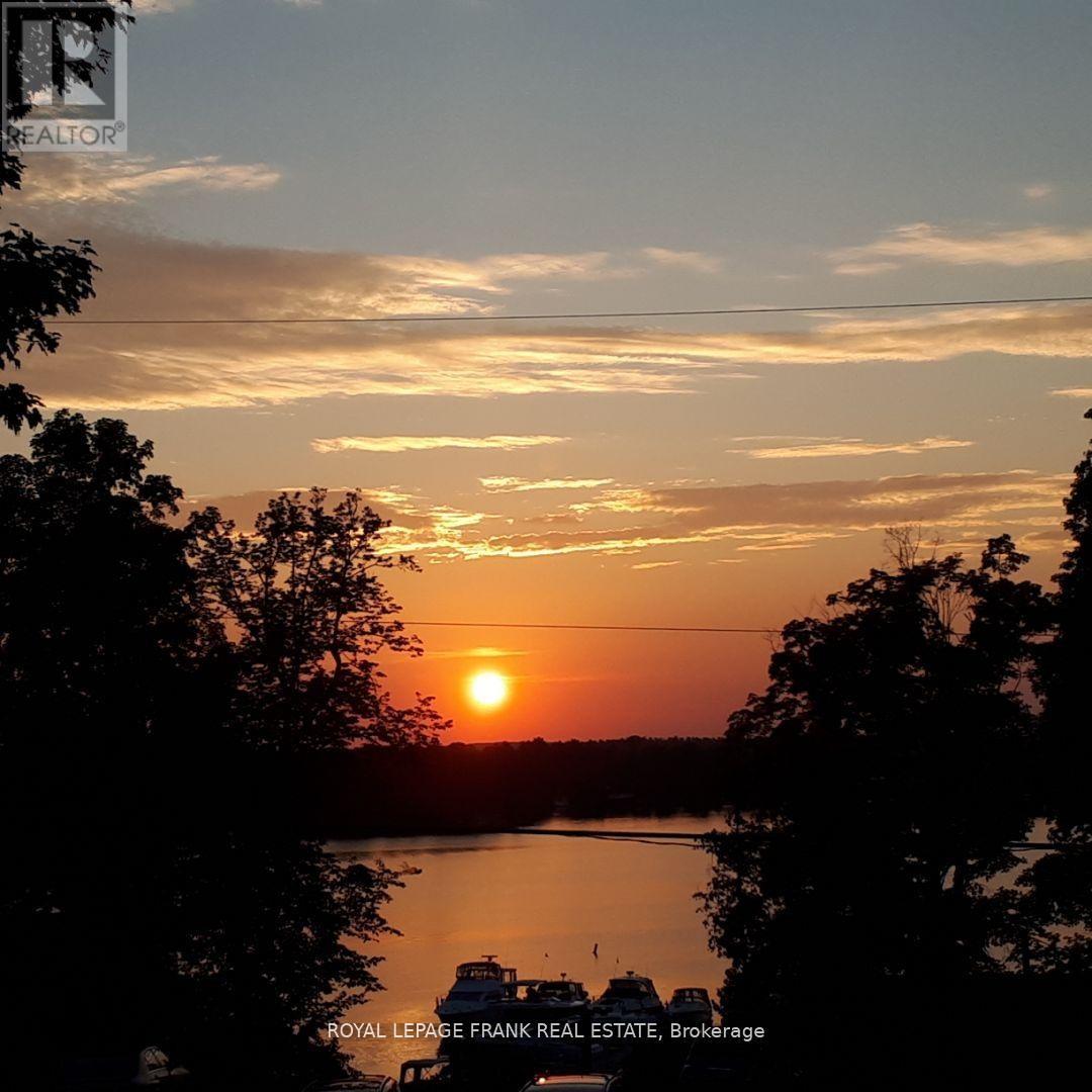 2269 MCCRACKEN'S LANDING ROAD - 2