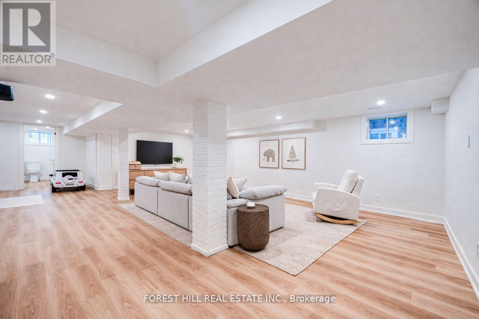 295 STRATHMORE BOULEVARD - 22