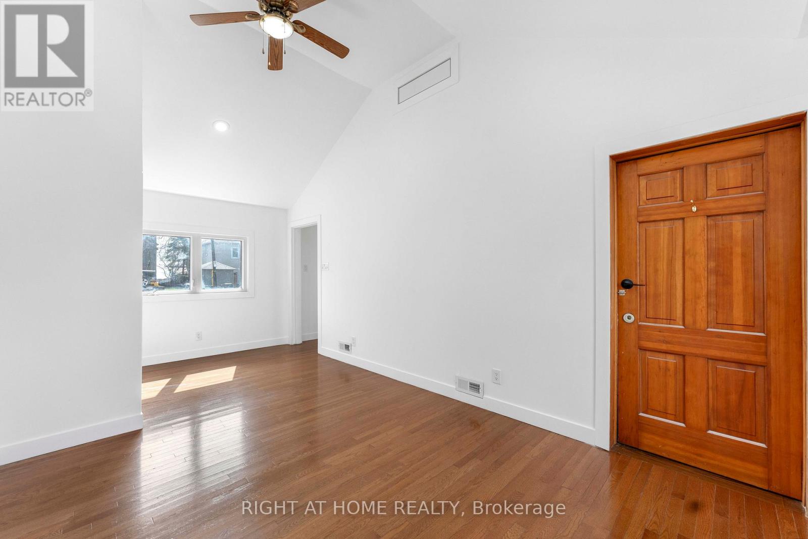 260 BEACH ROAD - 26