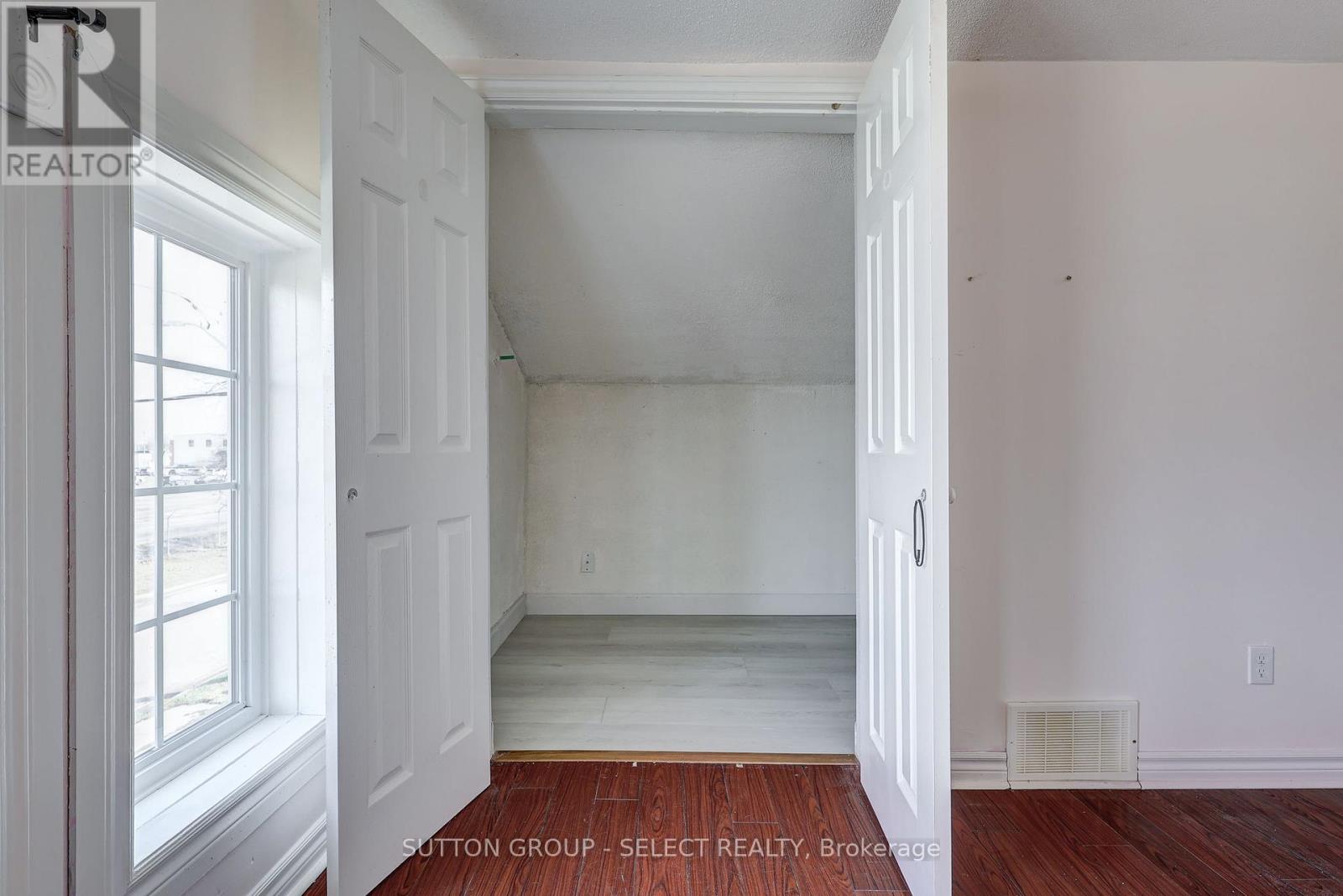 471 BURBROOK PLACE Property Photo