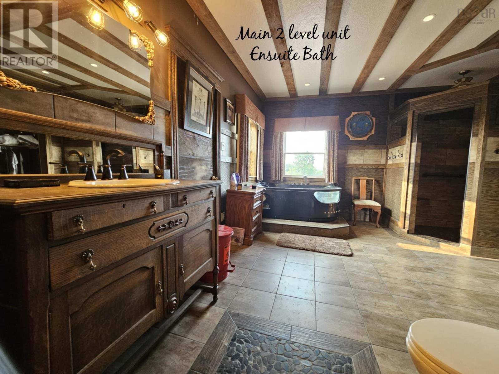 Property 37 of 49 of 435 Prince Street