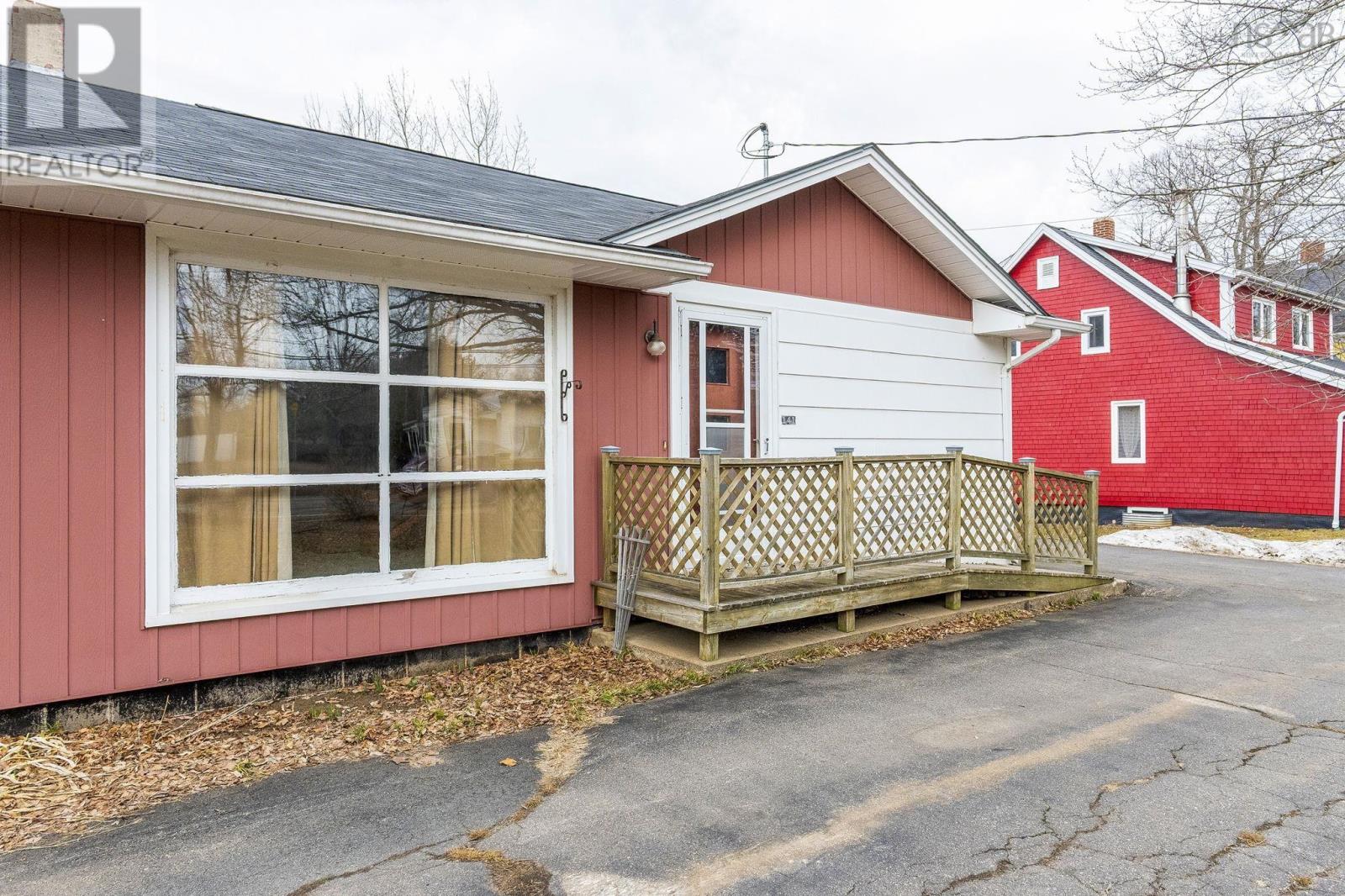 Property 19 of 41 of 139 Main Street