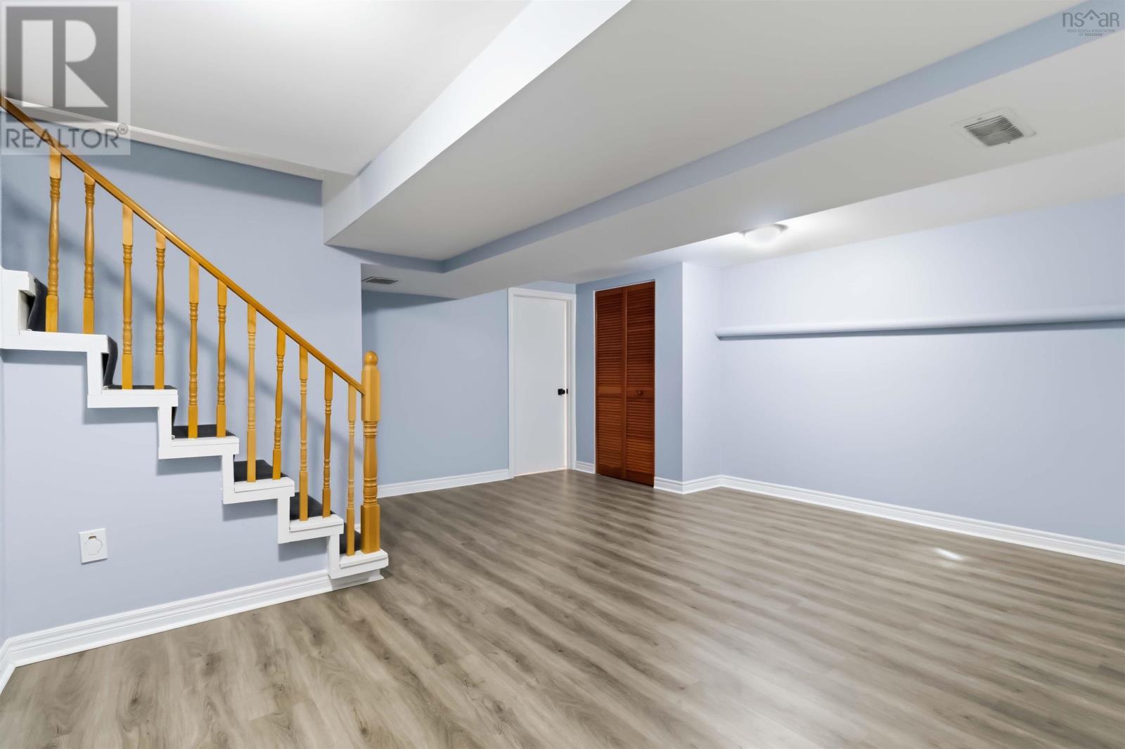 Property 31 of 49 of 796 331 Highway