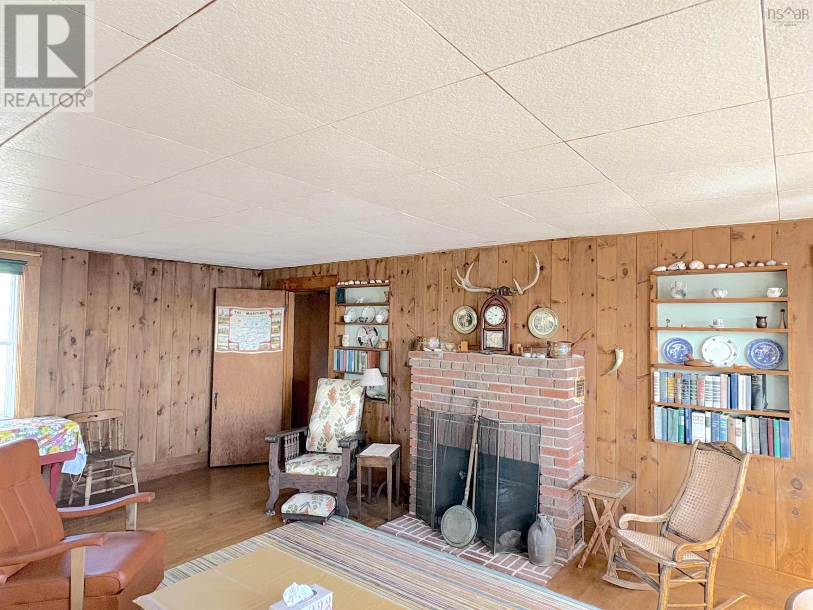 Property 11 of 30 of 2878 Highway 3