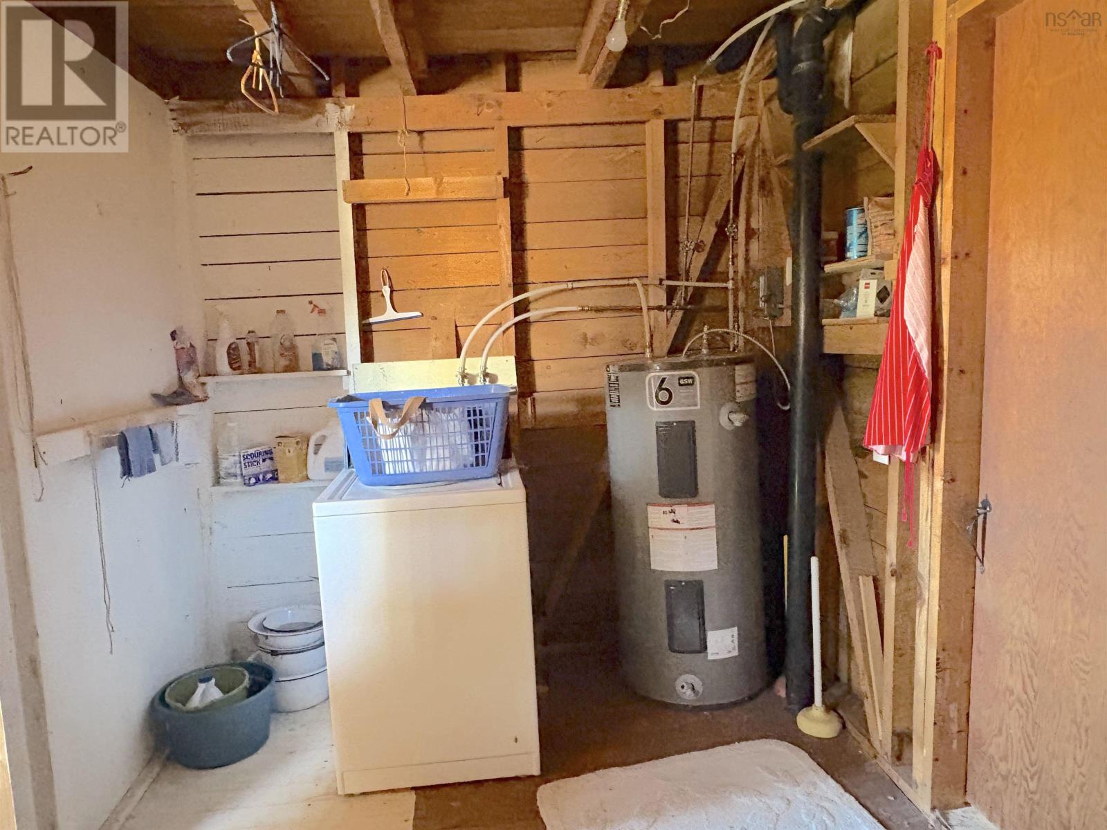 Property 27 of 30 of 2878 Highway 3