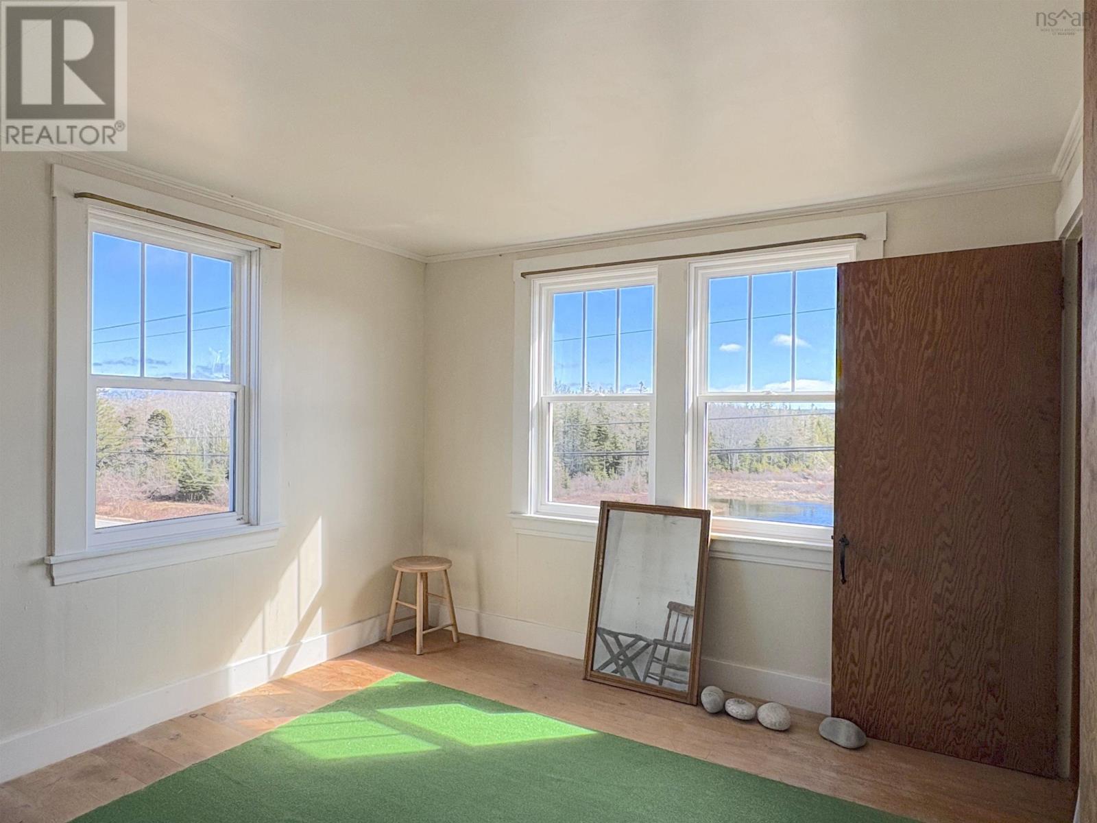 Property 15 of 30 of 2878 Highway 3