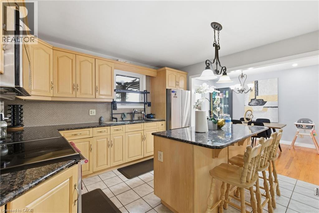 364 ROSELAWN Place - 13