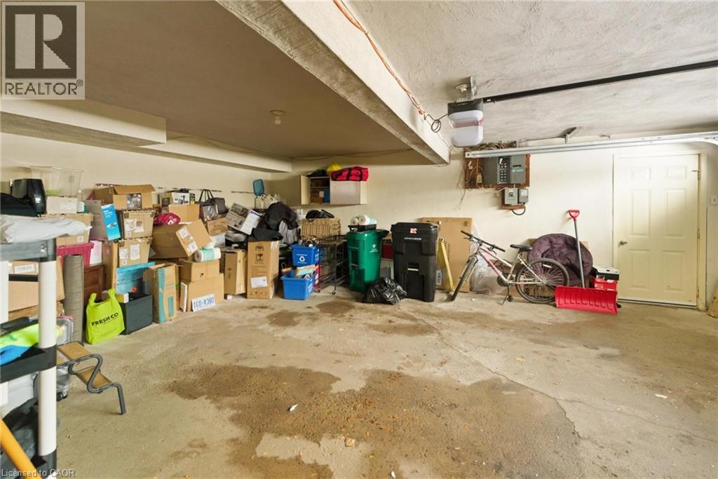 364 ROSELAWN Place - 29