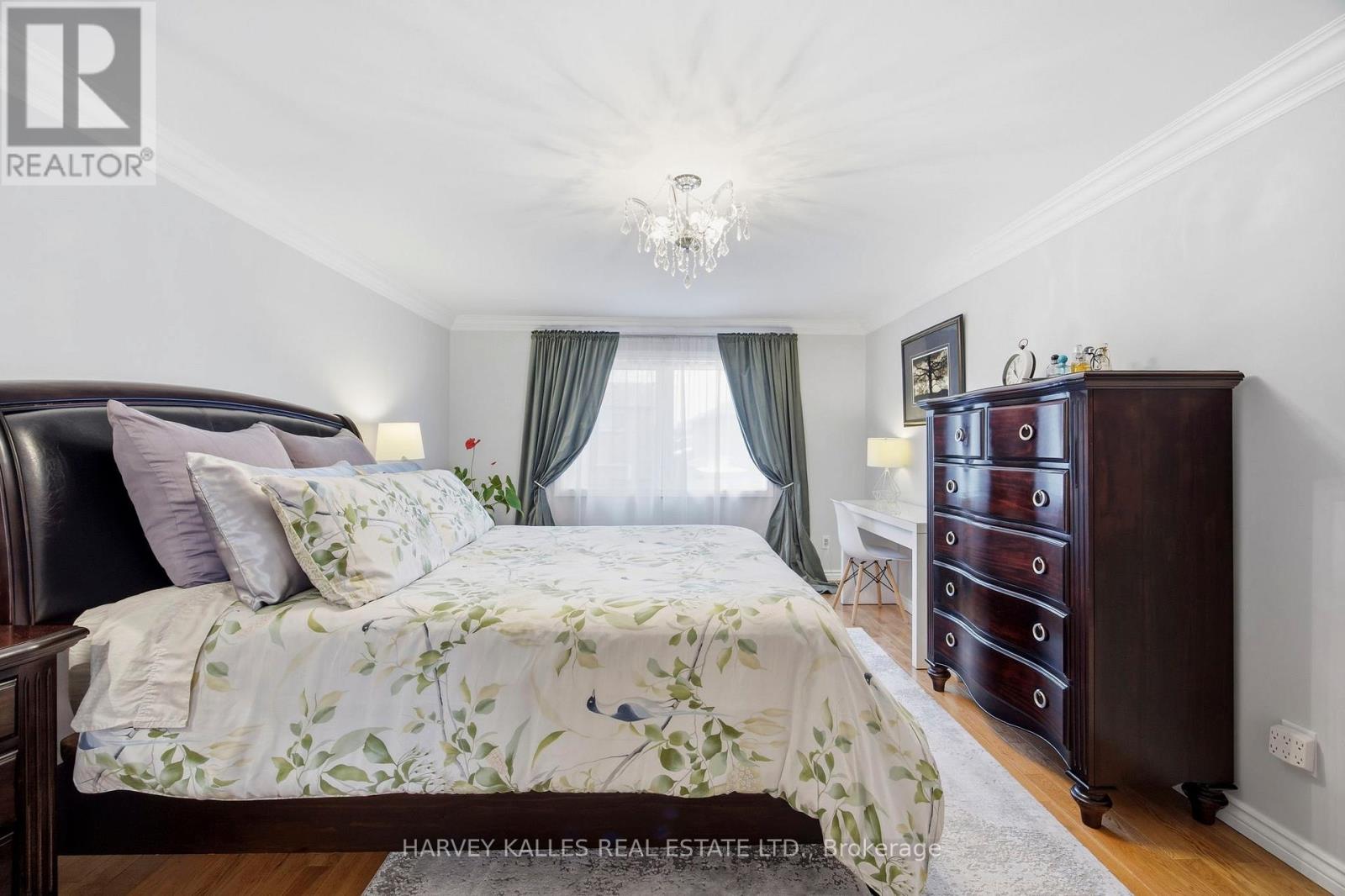 682 WILLOWBANK TRAIL - 27