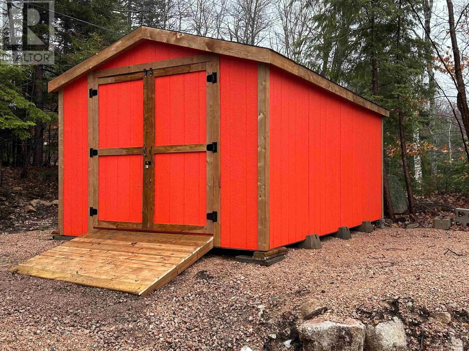 Property 34 of 34 of 195 Falkenham Road