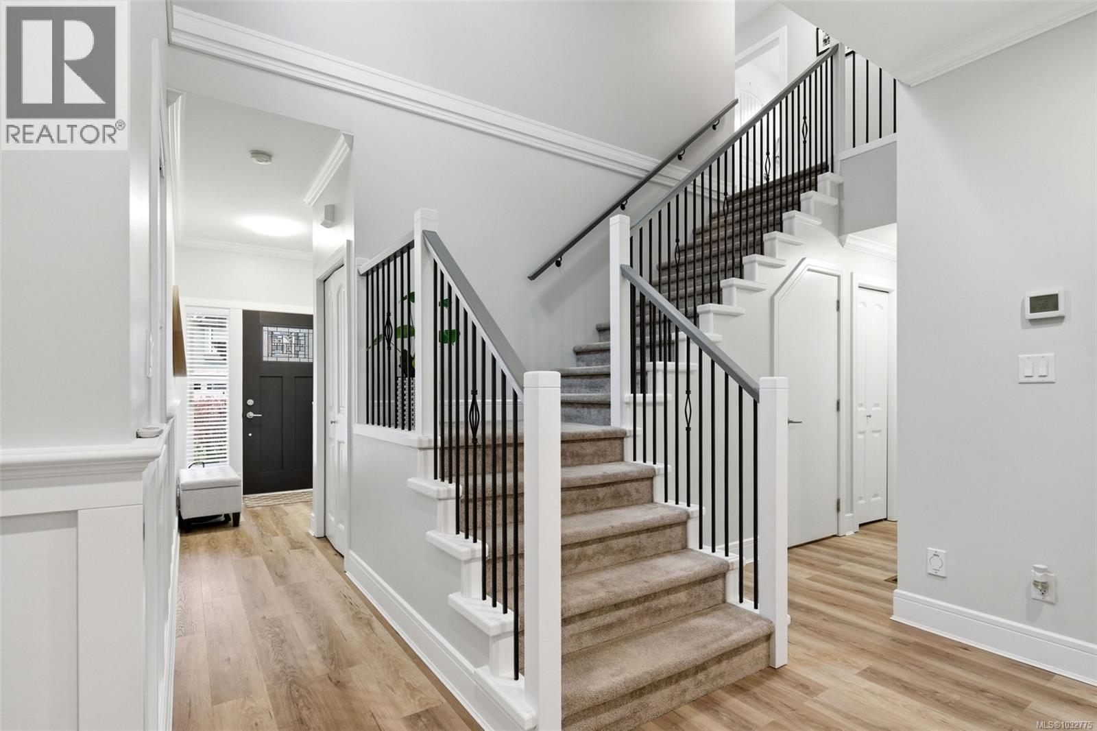 1462 Commander Crt - 16