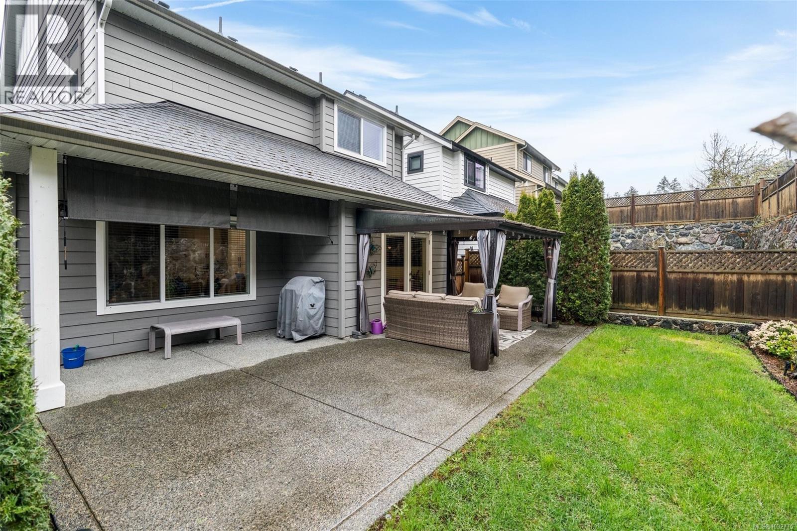 1462 Commander Crt - 27