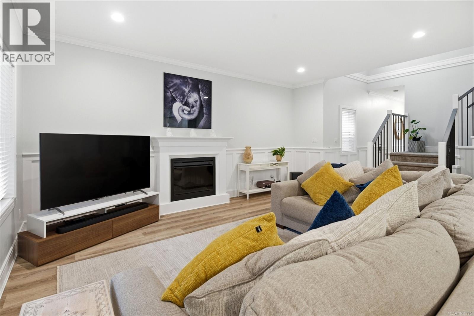 1462 Commander Crt - 7