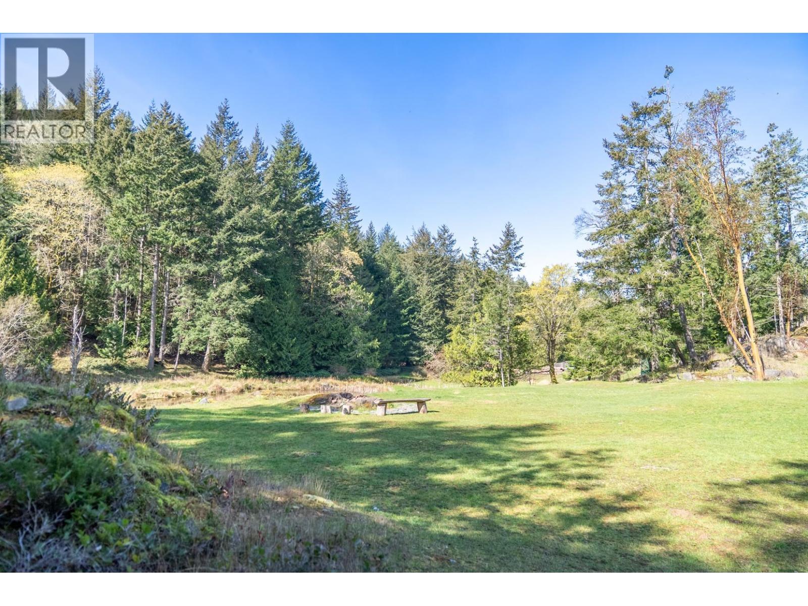 5582 HOOSON ROAD, Pender Island