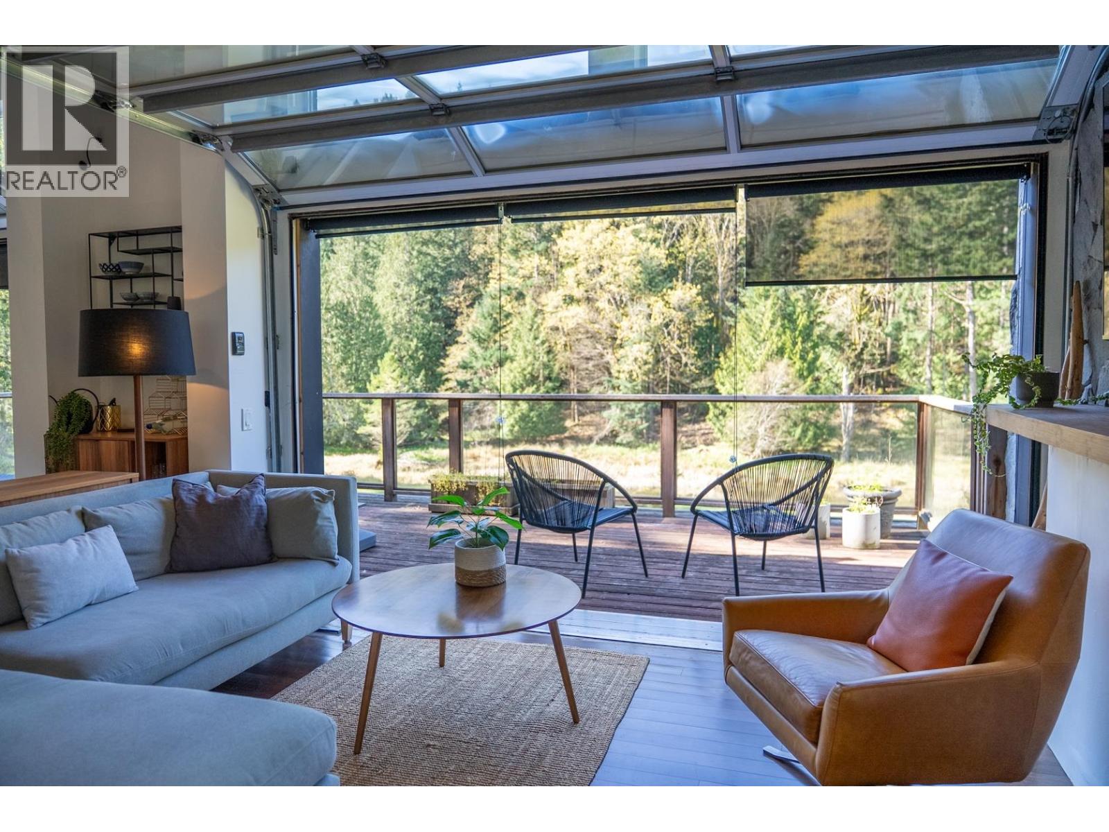 5582 HOOSON ROAD, Pender Island