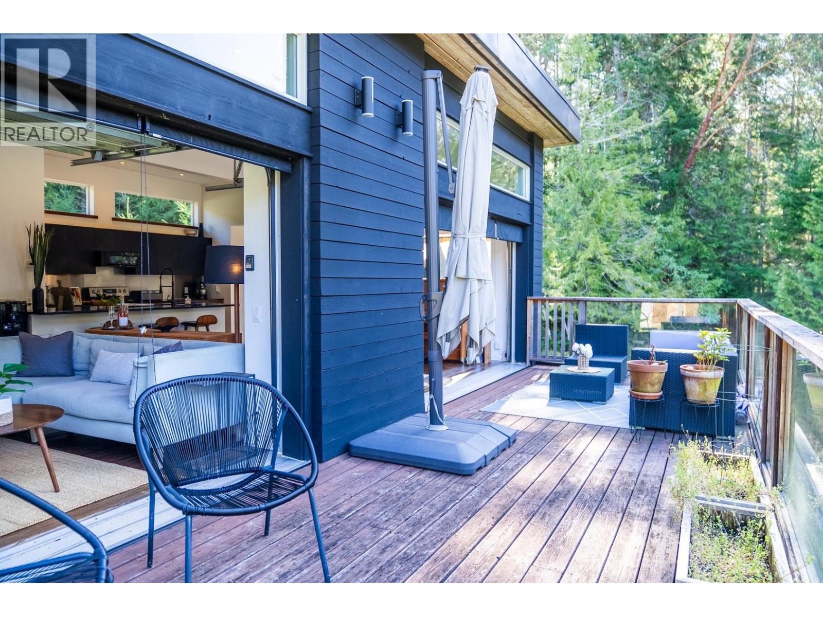 5582 HOOSON ROAD, Pender Island