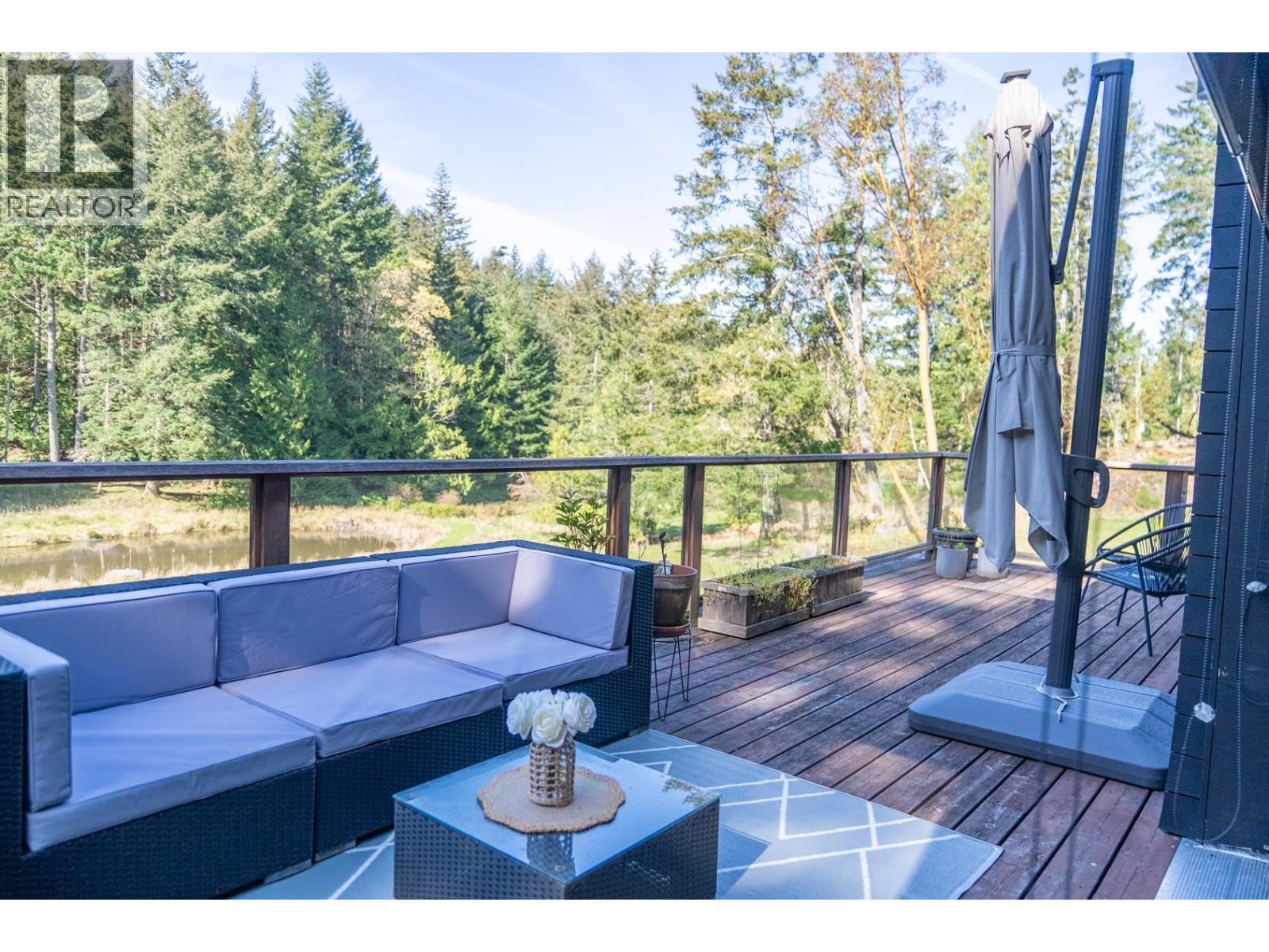 5582 HOOSON ROAD, Pender Island