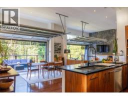 5582 Hooson Road, Pender Island, BC V0N2M1 Photo 18