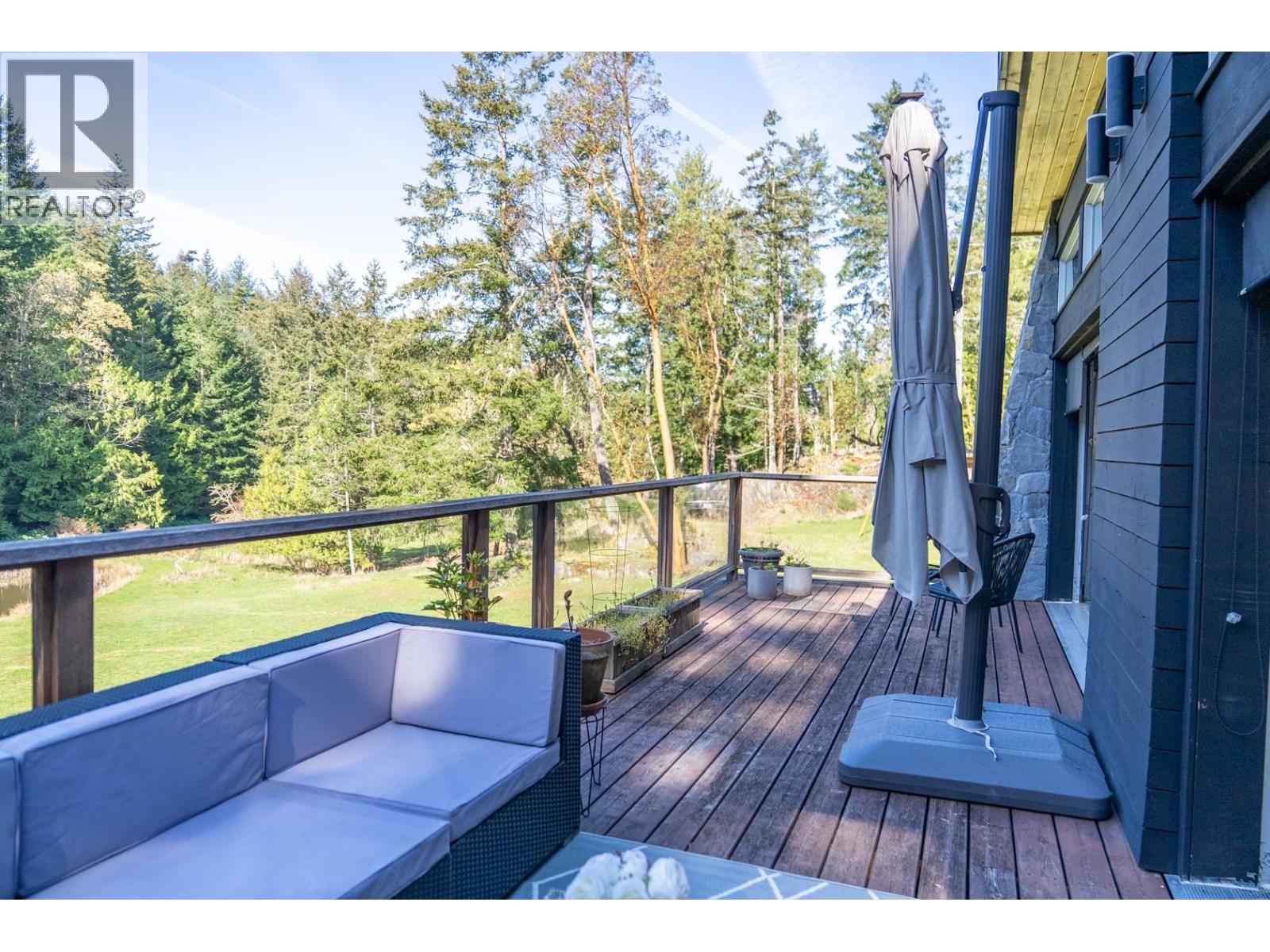 5582 HOOSON ROAD, Pender Island