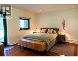 5582 Hooson Road, Pender Island, BC V0N2M1 Photo 32