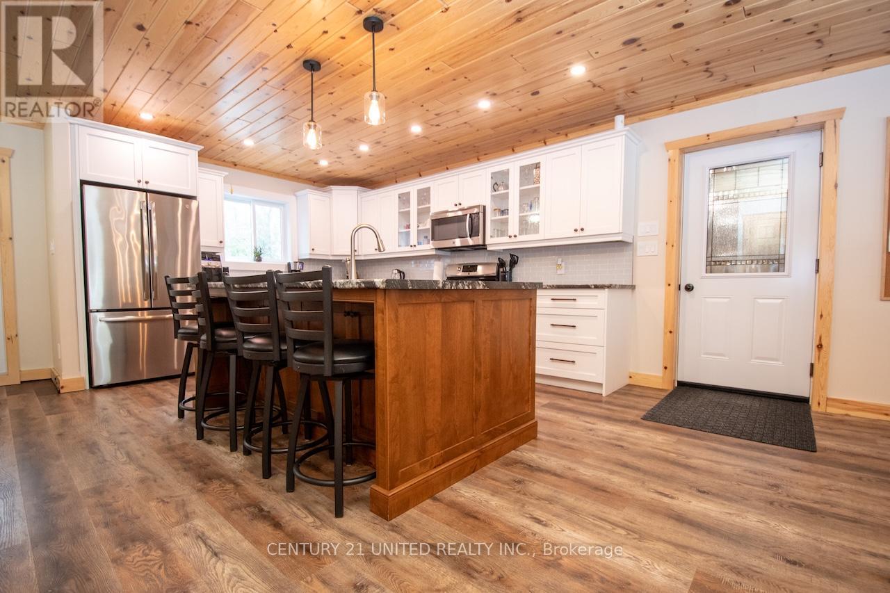 1525 SOUTH BAPTISTE LAKE ROAD - 5