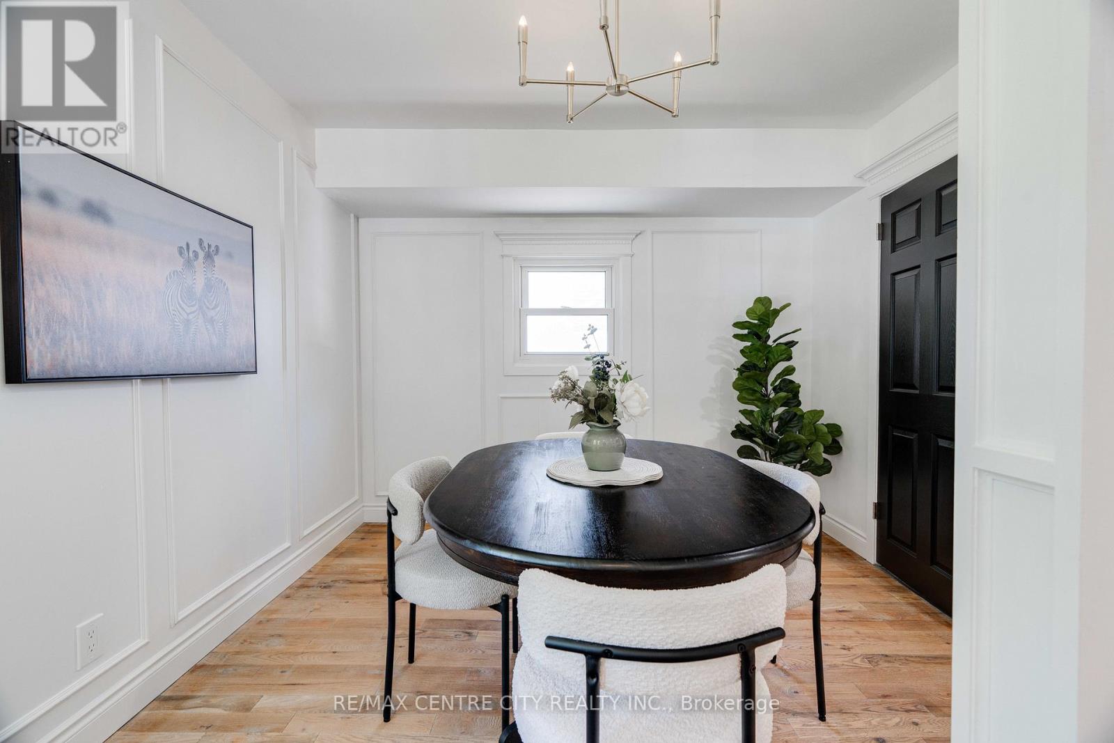 478 MOORE STREET Property Photo