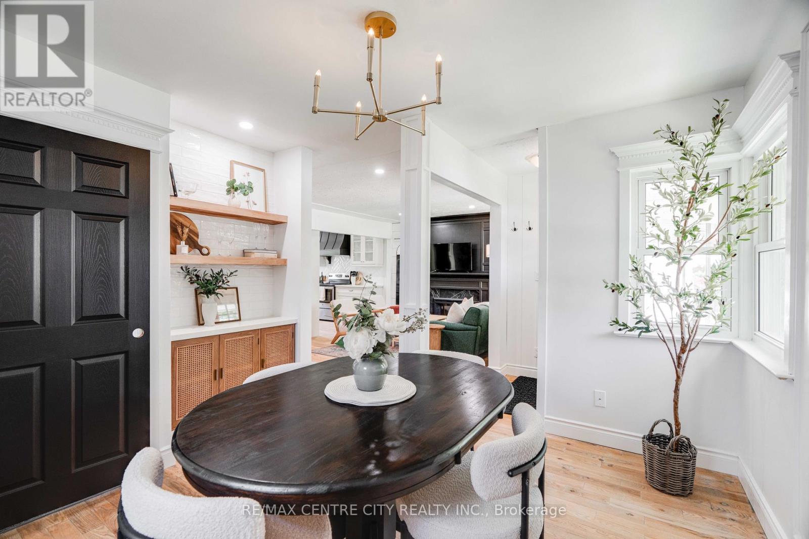 478 MOORE STREET Property Photo