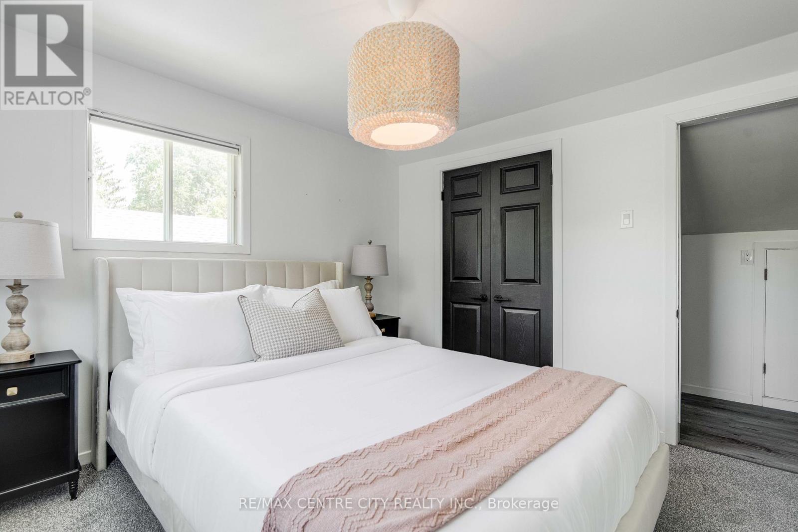 478 MOORE STREET Property Photo