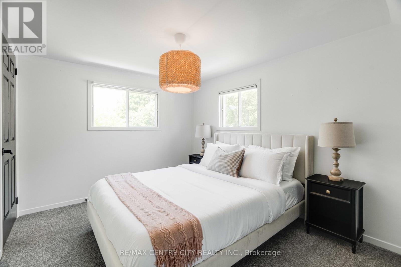 478 MOORE STREET Property Photo