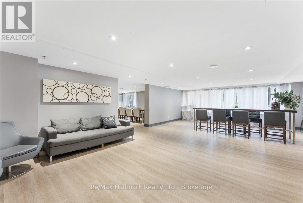#910 1369 BLOOR STREET W - 24
