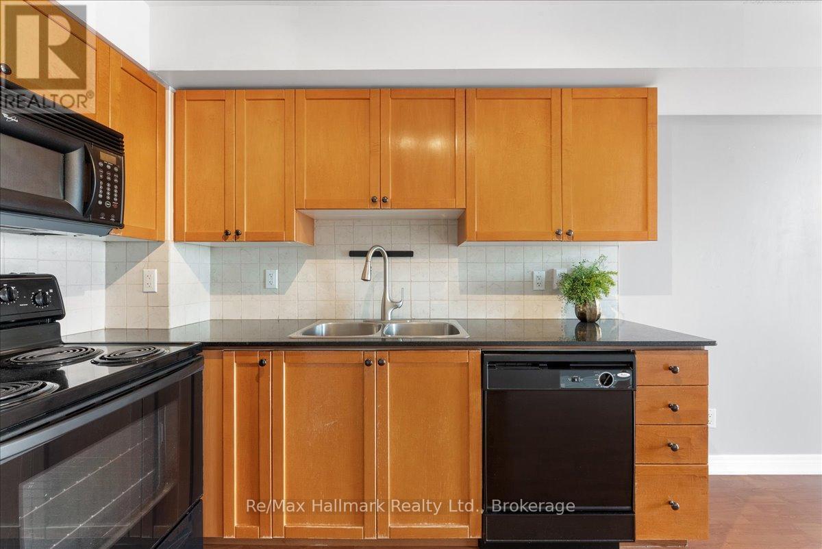 #910 1369 BLOOR STREET W - 3