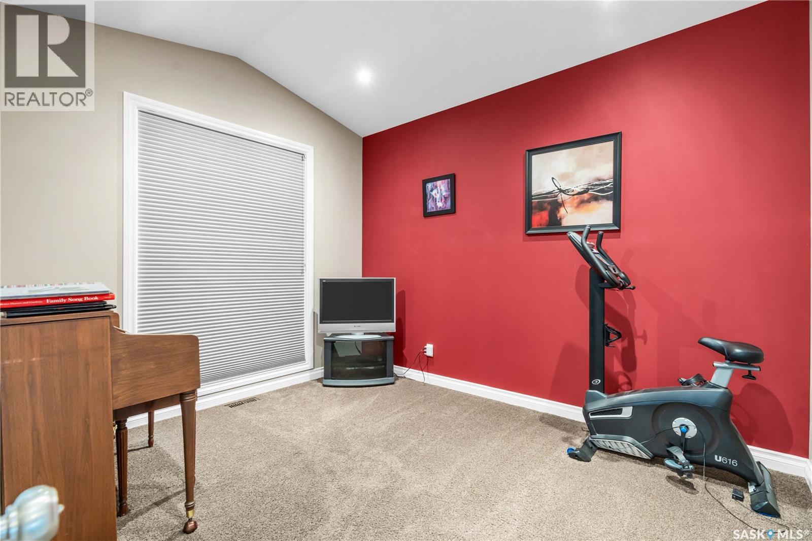 3969 SANDHILL CRESCENT - 4