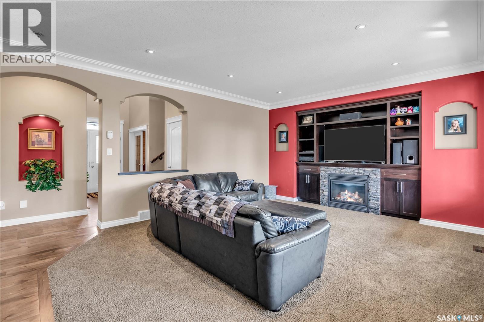 3969 SANDHILL CRESCENT - 8