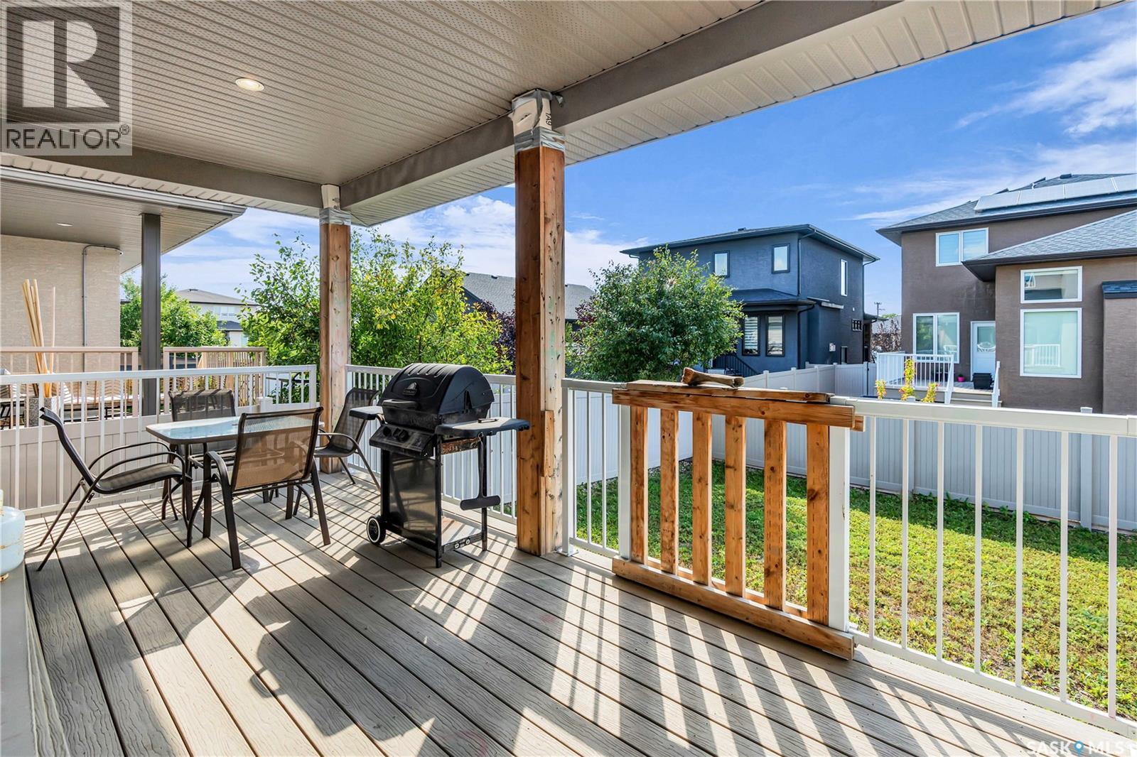3969 SANDHILL CRESCENT - 42