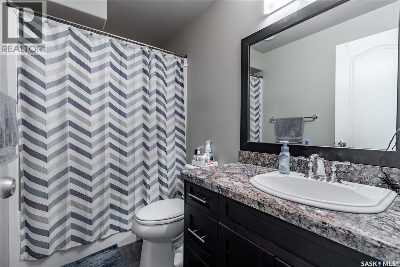 3969 SANDHILL CRESCENT - 38