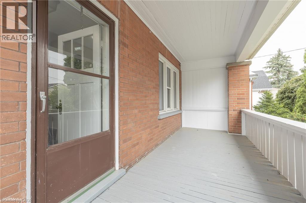 177 REGINA Street N - 22