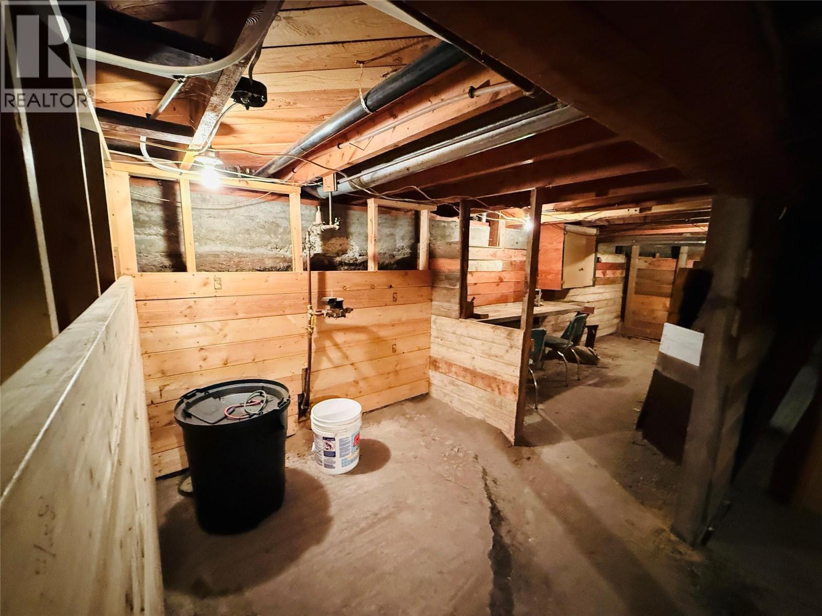 4688 Poplar Street - 28