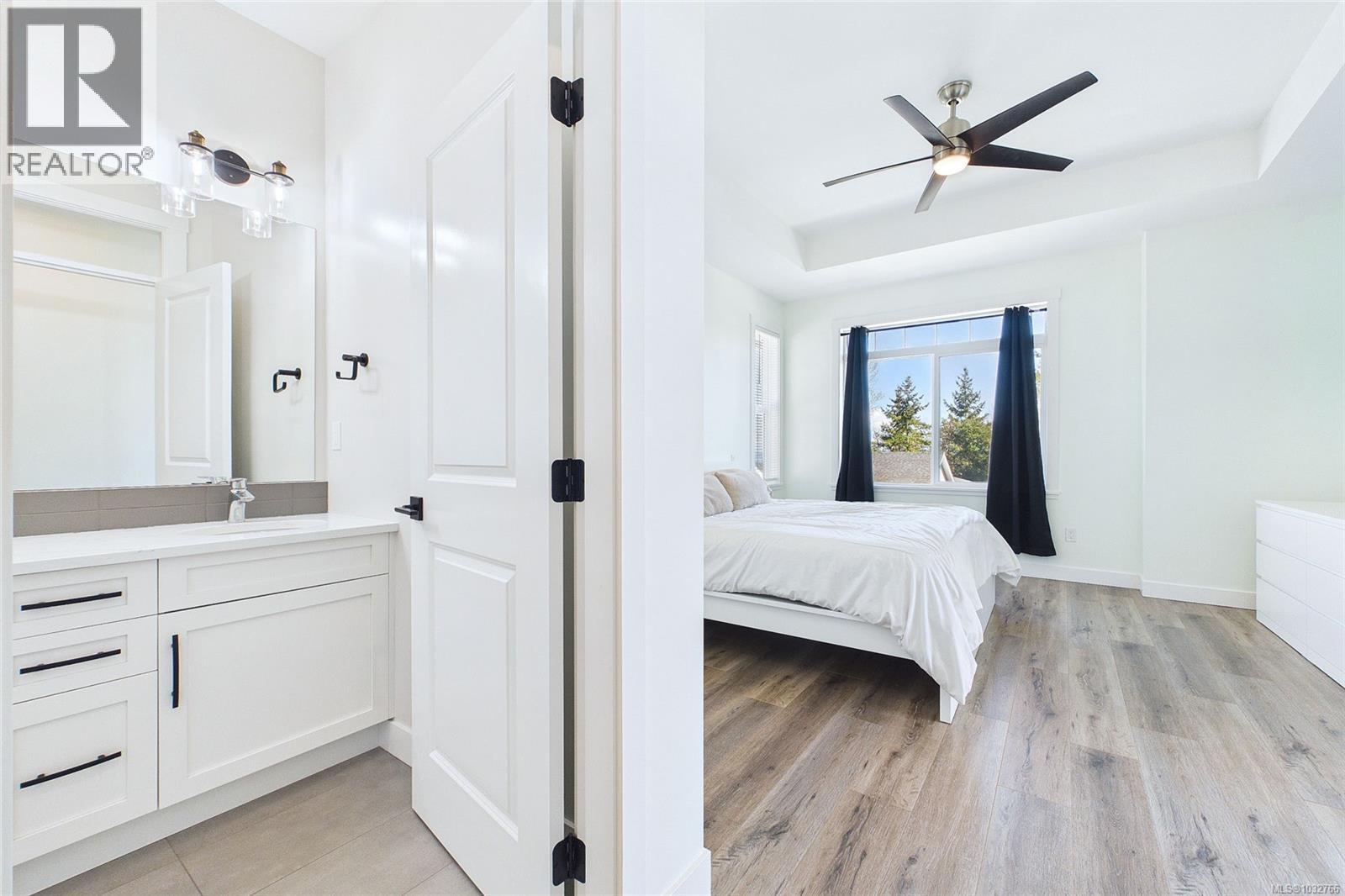 920 Craig Rd - 27