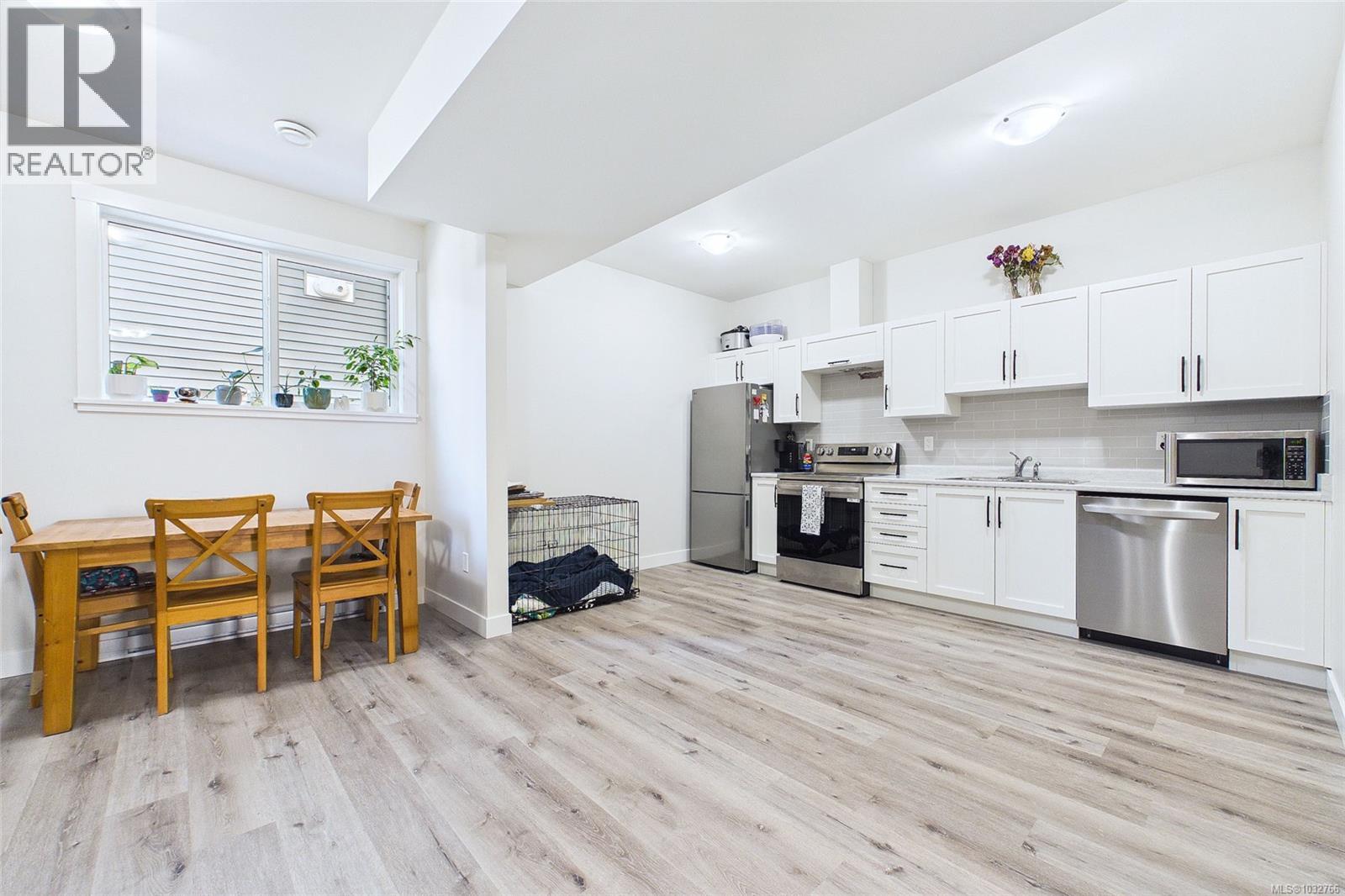 920 Craig Rd - 40