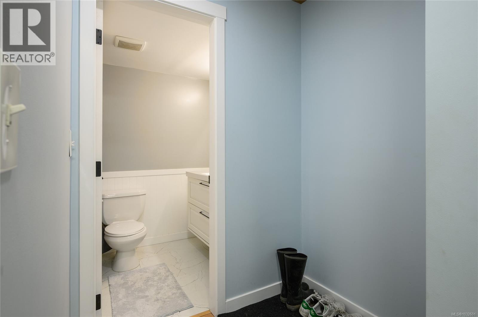 #112 3270 Ross Rd - 19