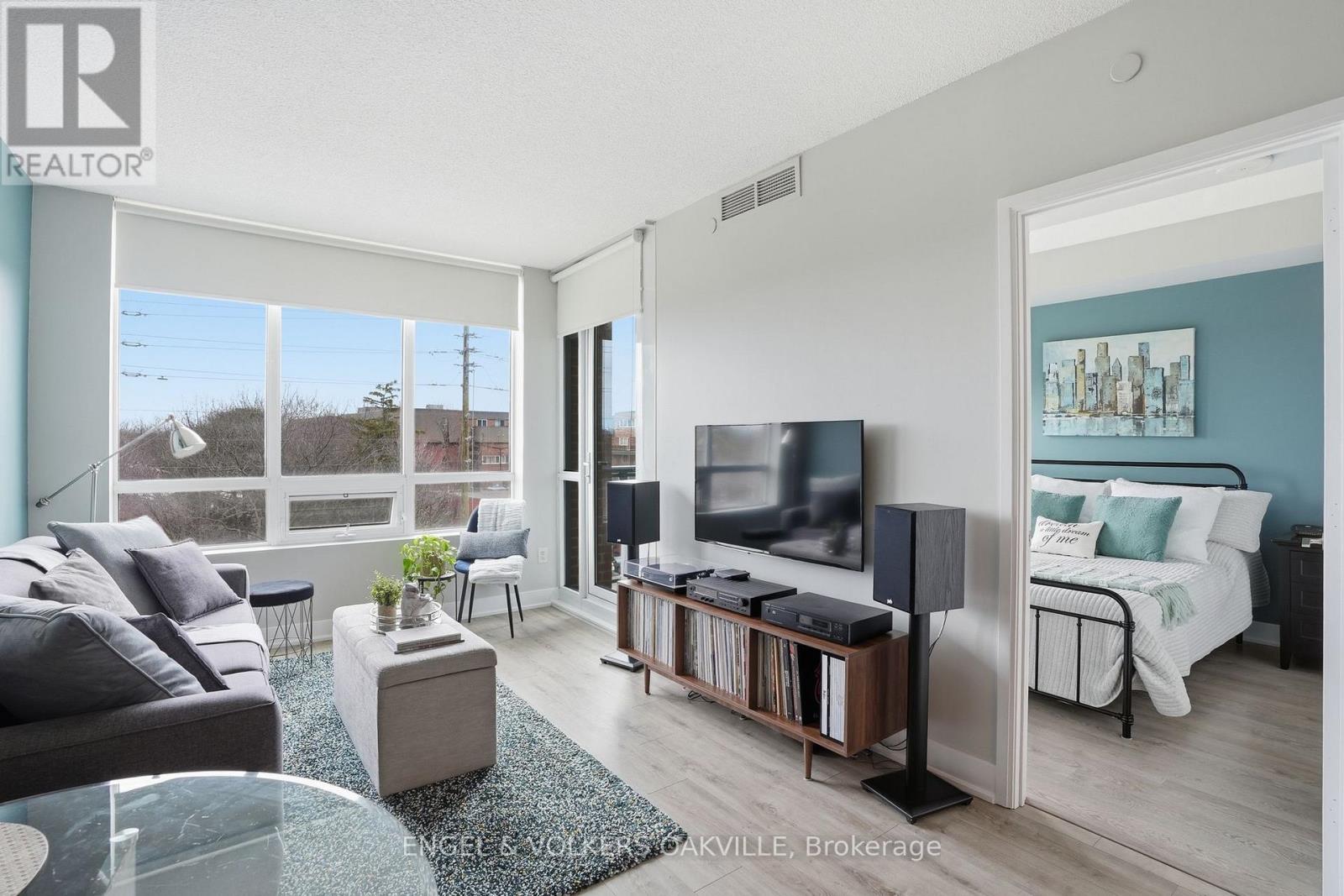 #528 7608 YONGE STREET - 10