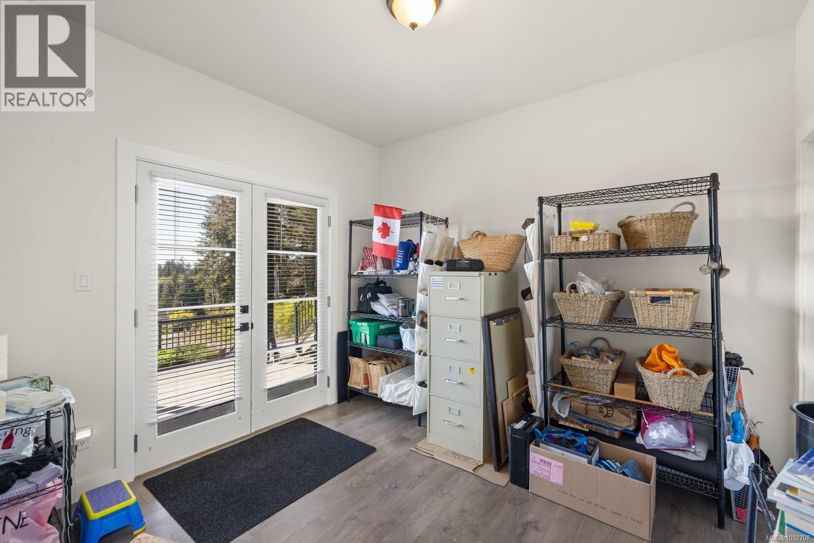 2735 Woodhaven Rd - 27