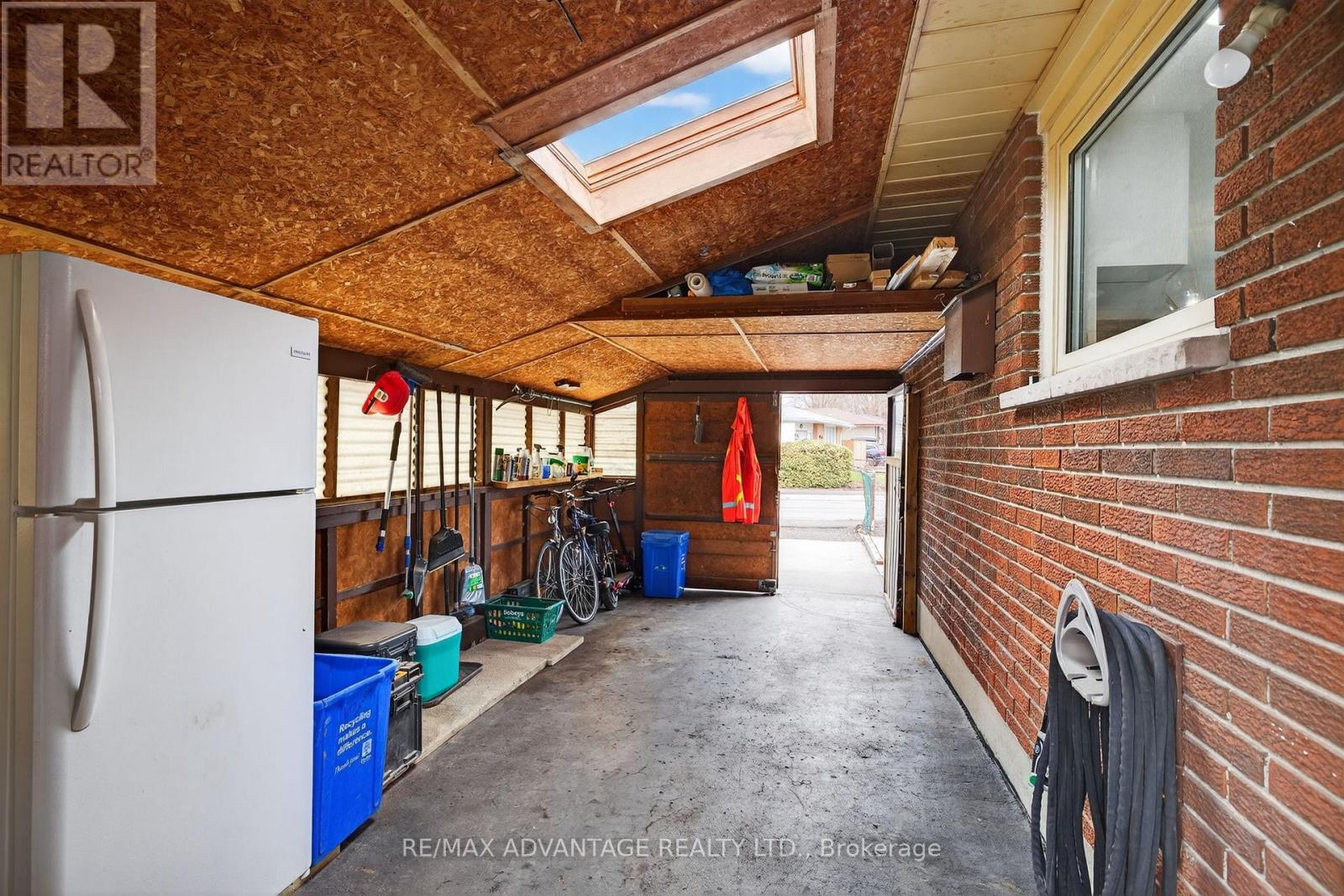 60 WEXFORD AVENUE - 38