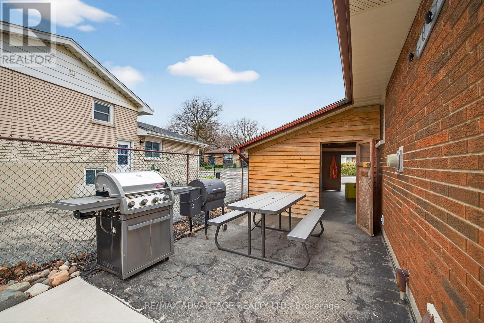 60 WEXFORD AVENUE - 45