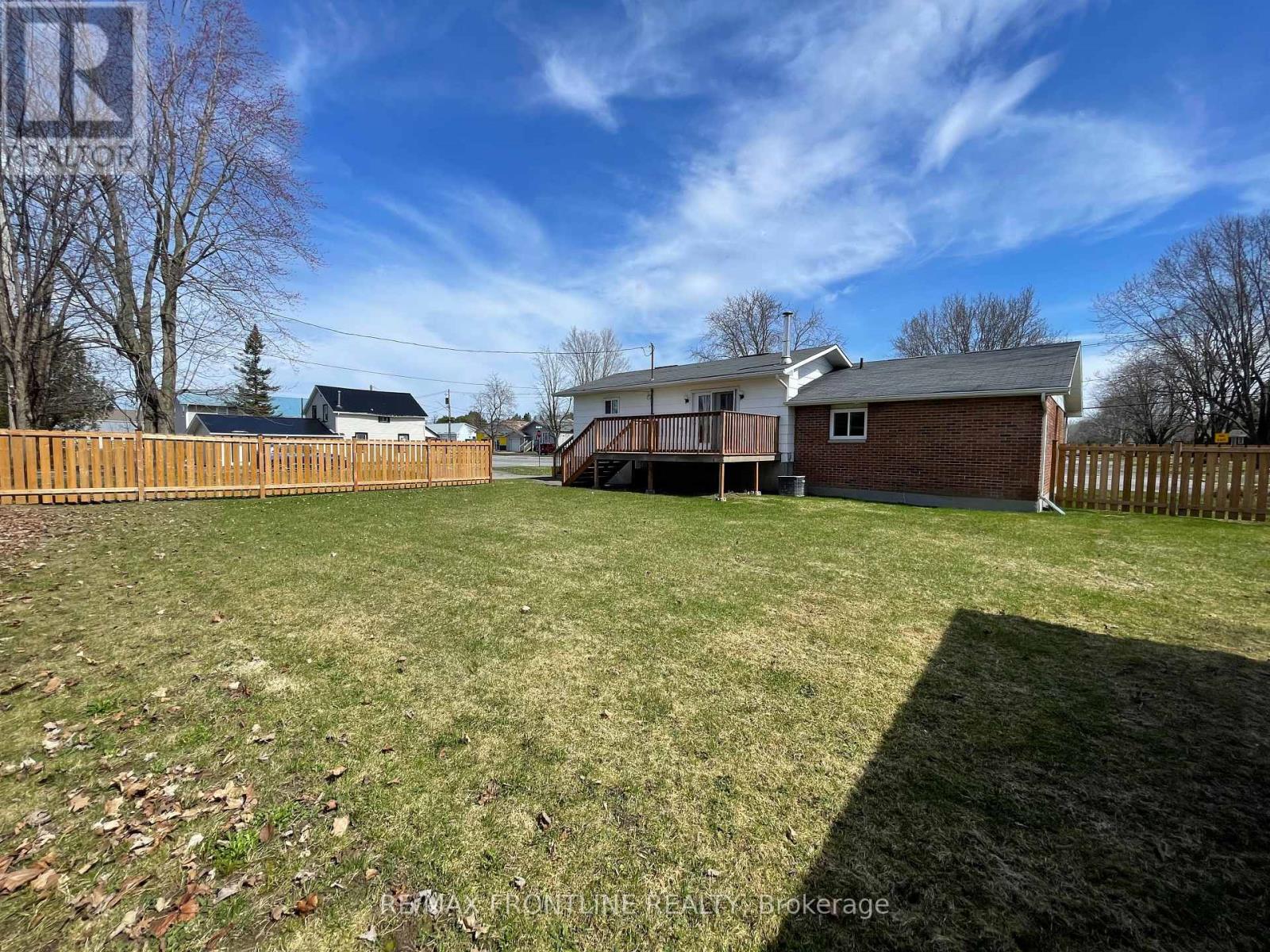 68 DRUMMOND STREET W - 32
