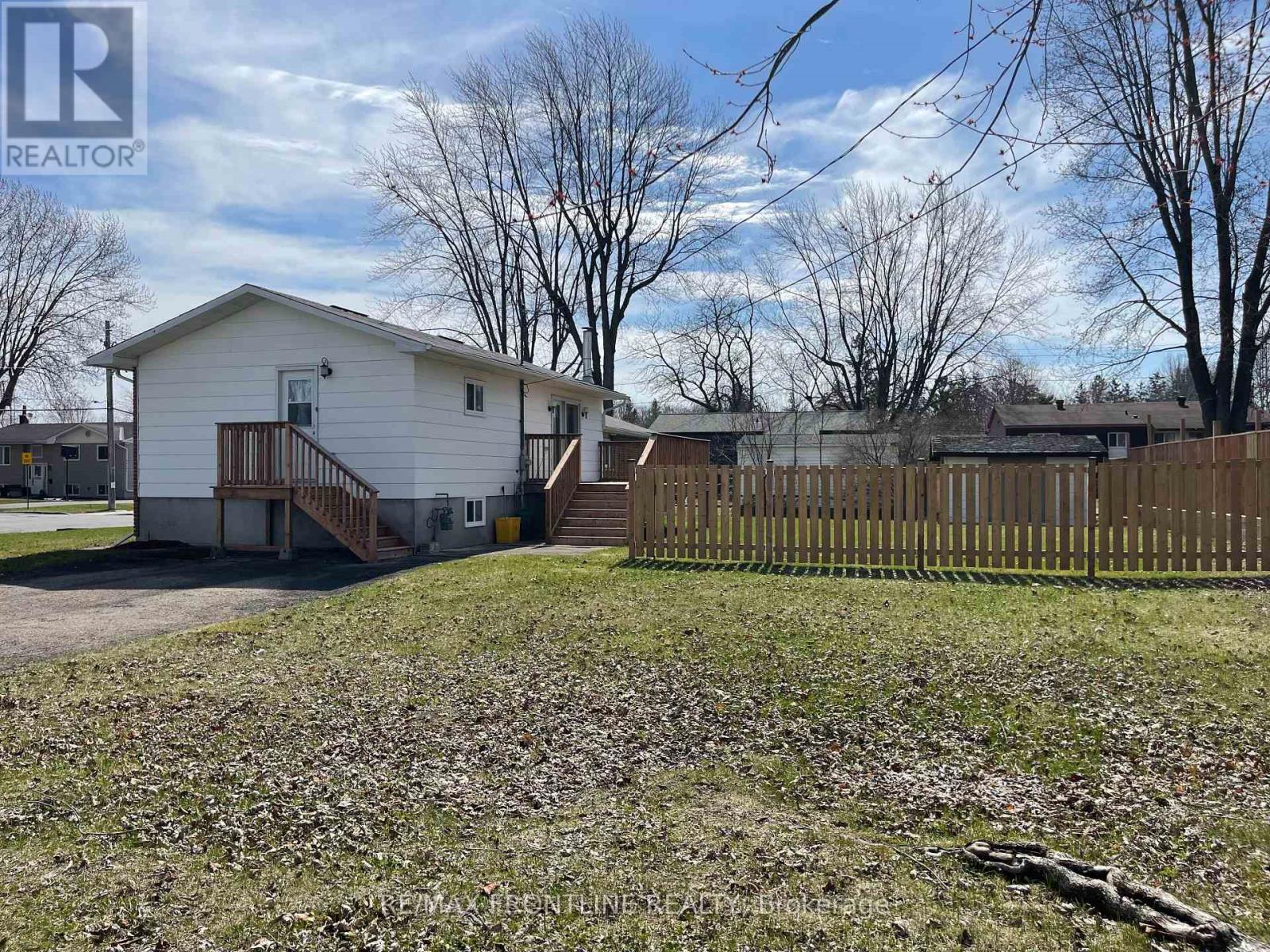 68 DRUMMOND STREET W - 31