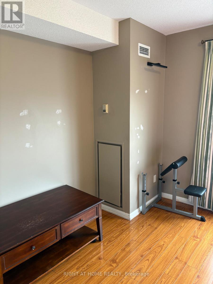 #505 94 DEAN AVENUE - 24