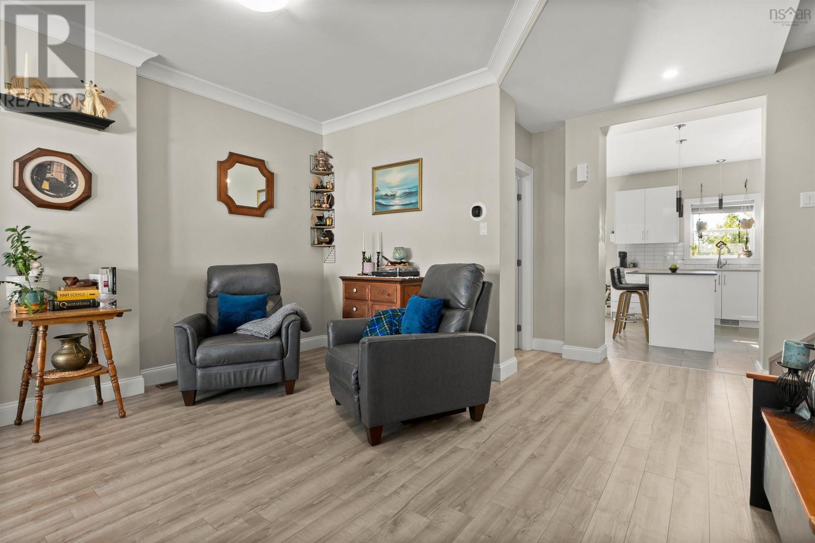 146 Maple Grove Avenue - 9